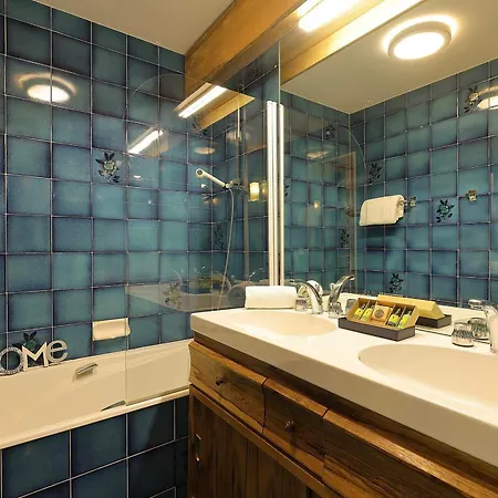 Apartamento Confortable 5 Pieces 1850 Skis Aux Pieds - Fr-1-575-245 Courchevel